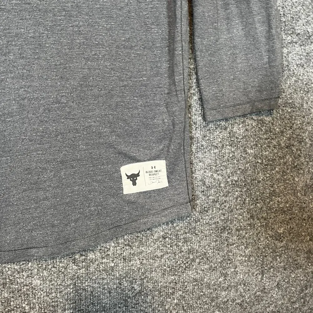 Under Armour Project Rock Shirt Mens Medium Gray‎ Henley Tshirt 3/4 Sleeve